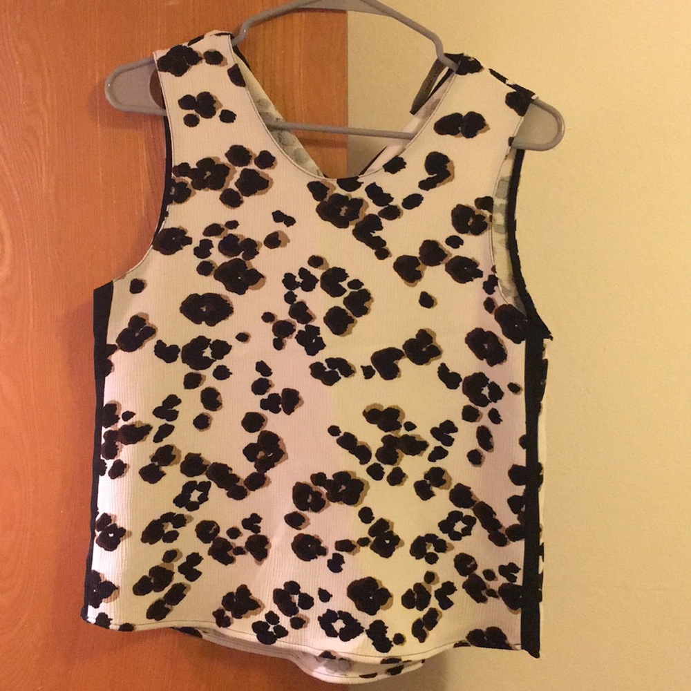 Zara cute pattern top